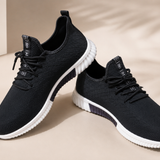 Men's Lightweight Knit Trainers – Black