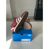 Men’s Adidas trainers.New. 8