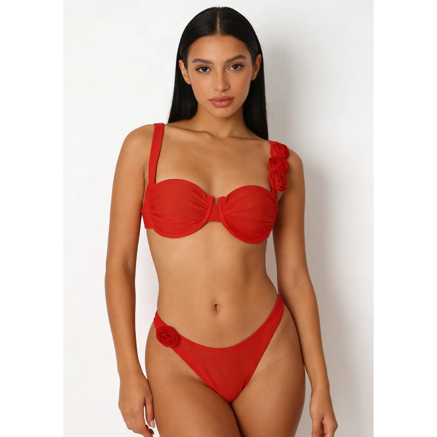 Women’s Red Rose Detail Underwire Bikini Set - 2-Piece Set / Crop Top & Shorts / Matching Set