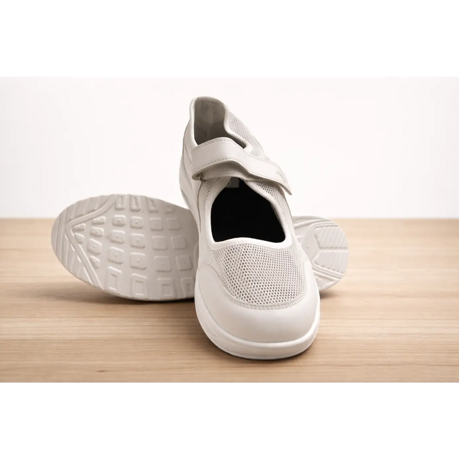 Women’s White Comfort Platform Mary Jane Shoes – Lightweight Casual Walking Shoes